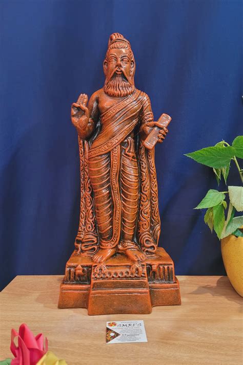 Thiruvalluvar statue Vallular Idol papermache showpiece table décor ...