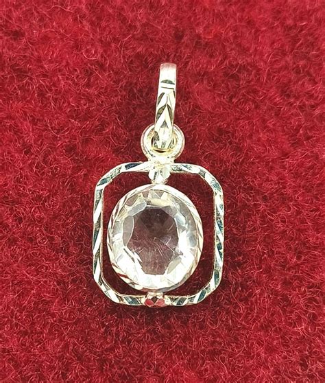 Zodiac Pendant | Khanna Gems