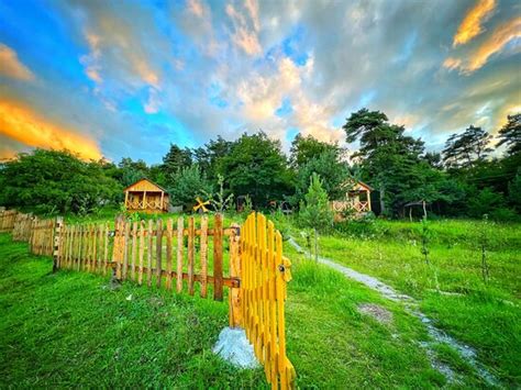 ECO PARK RESORT IN STEPANAVAN - Specialty B&B Reviews & Photos ...