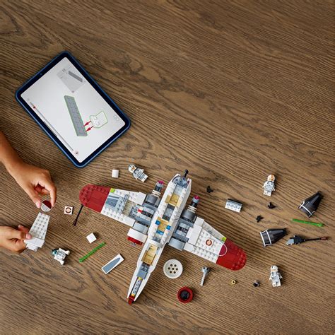 LEGO | LEGO Star Wars ARC-170 Starfighter Playset 75402 | Star Wars ...