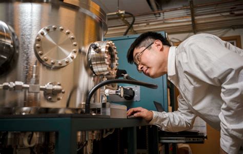 MIT Electrical Engineering and Computer Science Department MIT EECS Research 的图像结果