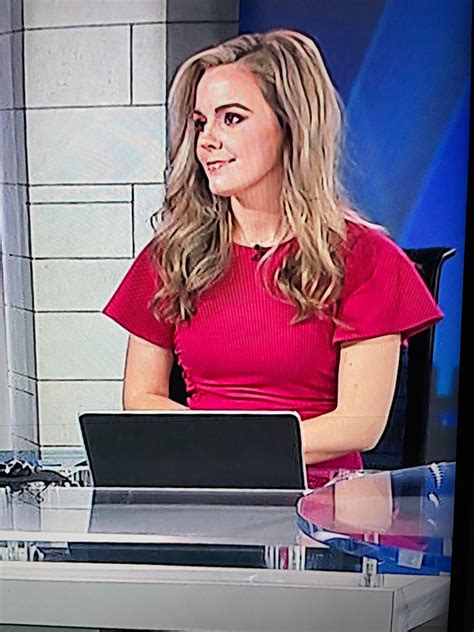 Morgan Kolkmeyer WGN Chicago : r/WeatherGirls