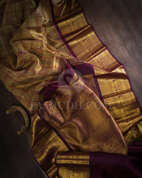Paaku Color Organza Weave Kanjivaram Silk Saree -SP158 – Pashudh Sarees