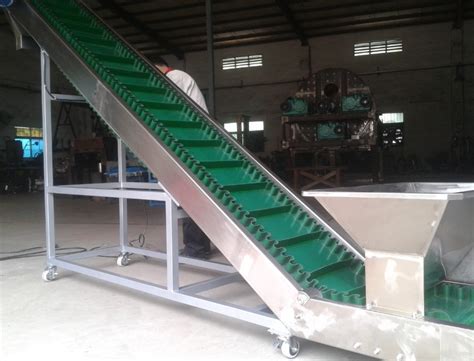 Z type belt conveyor - Xinxiang Dahan Vibrating Machinery CO., LTD.