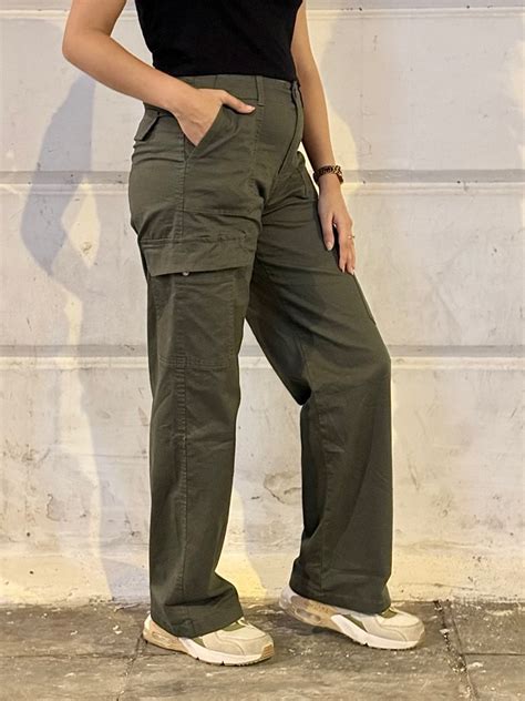 Straight Cargos - Olive/Beige – Interweave