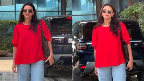 Triptii Dimri keeps her weekend look casual yet luxurious, pairs Rs 3 ...