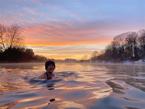 Outdoor Swimming 的图像结果