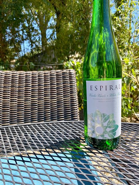 Espiral Vinho Verde — Trader Joe's Sommelier