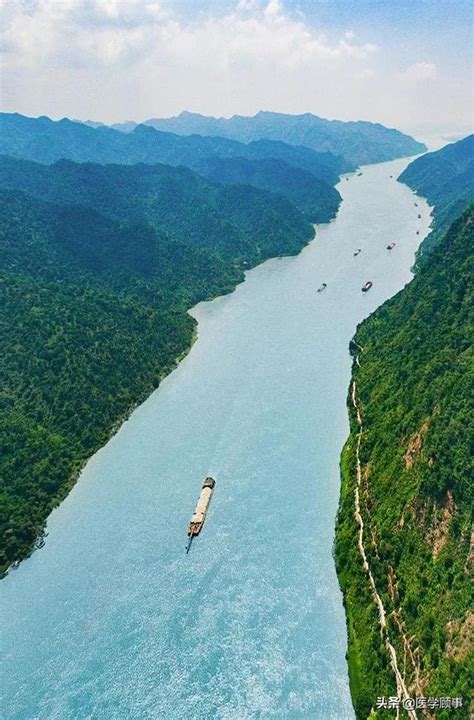 肇庆封开贺江碧道画廊入选世界旅游联盟“旅游助力乡村振兴”案例