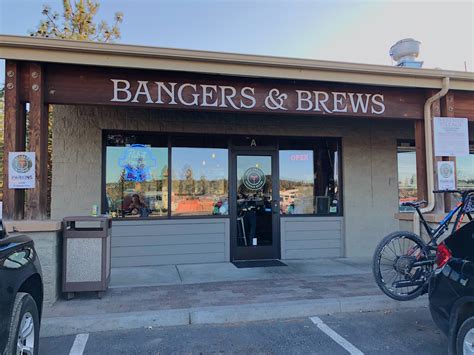 Bangers and Brews - Bend, OR | Review & What to Eat