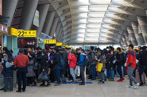 南京今年新开工6条地铁 整治93个老旧小区_手机凤凰网