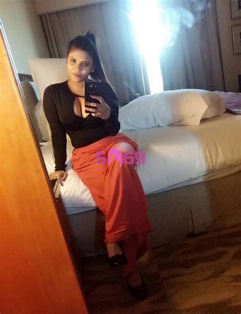 Gurgaon Escorts Girl | Book Service from Direct Person