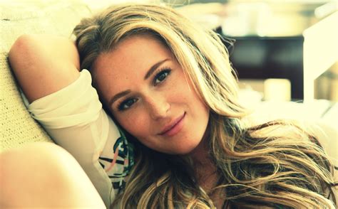 Download Celebrity Alexa Vega HD Wallpaper