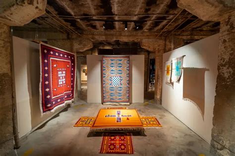 Bringing the forgotten weavers back into the rich tapestry of Indian ...