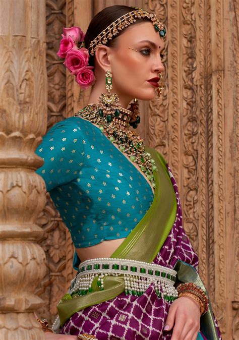 Buy Patan Patola Silk Sarees Online at Best Price – Sunasa