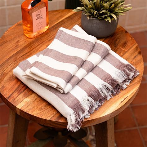 Towel sets – Debaans