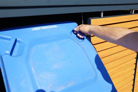 Commercial Waste 的图像结果