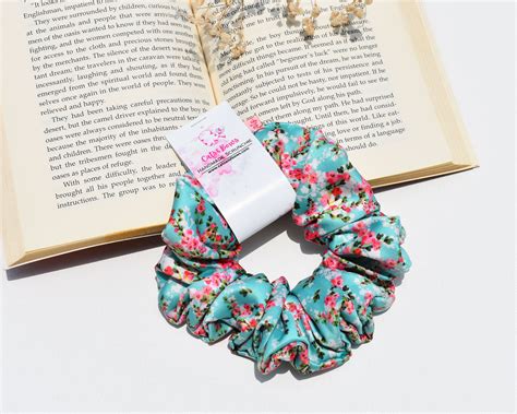 Tiffany Floral - Lux Satin Scrunchie – Cats&Bows