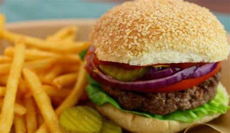 These Local Joints Serve The Best Burgers | WhatsHot Kolkata