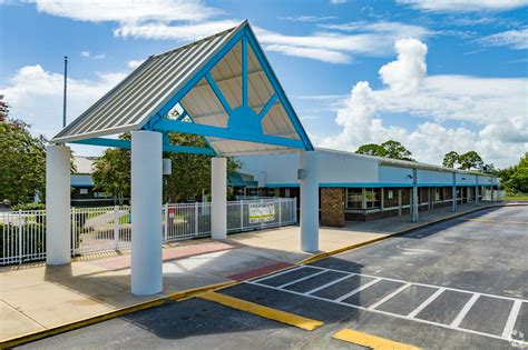 1050 Lynbrook St NW, Palm Bay, FL 32907 | MLS# 972261 | Homes.com