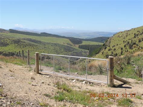 gates-and-entrances - Hillpoint Timber