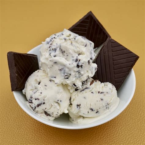 Stracciatella ice cream - Veggie Ideas