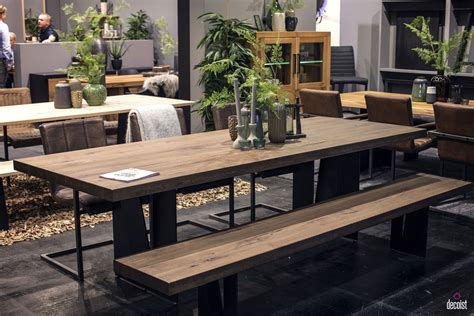 Dining Room Tables With Benches