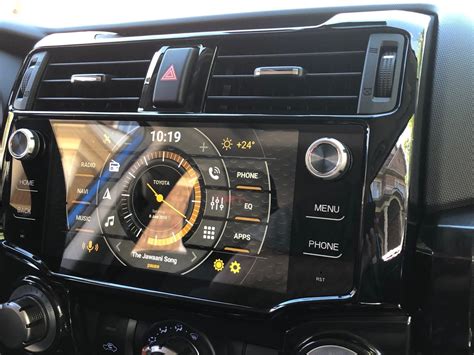 4Runner Head Unit 的图像结果