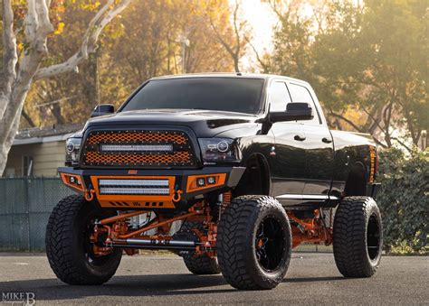 2019 Dodge Ram 3500 Dually Lifted / lifted trucks chevy #Liftedtrucks ...