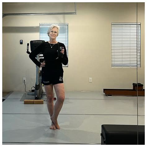 Jamie Lee Curtis's feet