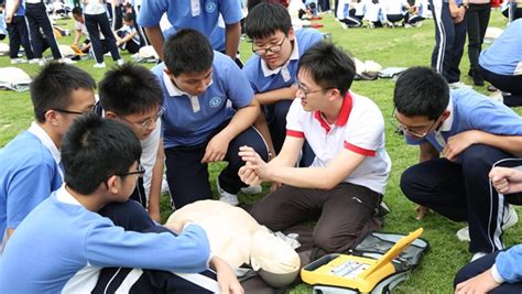 打造“5分钟黄金救援圈” 宝安今年将培训10万名医疗救护员_深圳宝安网
