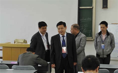 贵州大学2012年博士研究生入学考试顺利进行