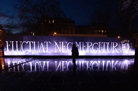 Fluctuat nec mergitur : d'où provient la fameuse devise de Paris