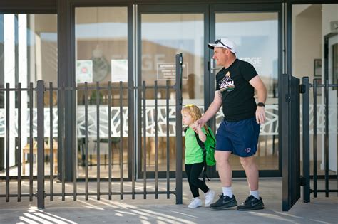 A parent's guide to drop-offs and pick-ups | Edge Early Learning