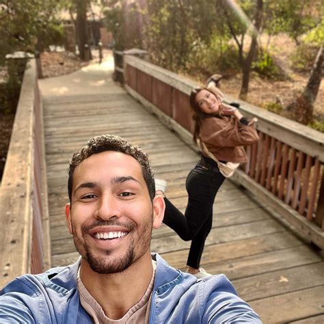 Bachelor Nation's Thomas Jacobs Proposes to Becca Kufrin | Us Weekly