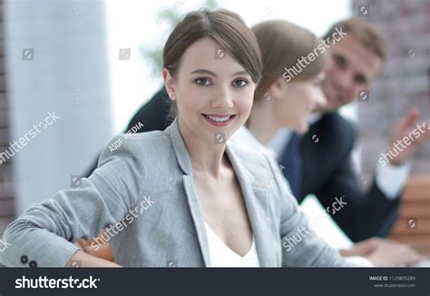 Pics of Business Women 的图像结果