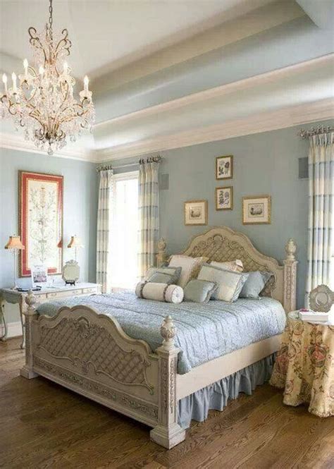 french blue and white bedroom ideas