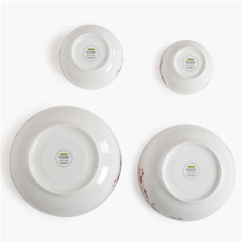 Buy Dinner Set- 32 Pcs. from Home Centre at just INR 2999.0