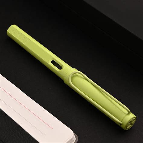 Lamy Safari SpringGreen(Special Edition)Fountain Pen| Buy Online |Lamy ...