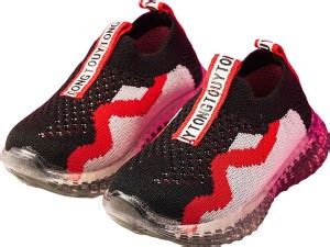 Hopscotch Boys & Girls Slip on Walking Shoes Price in India - Buy ...