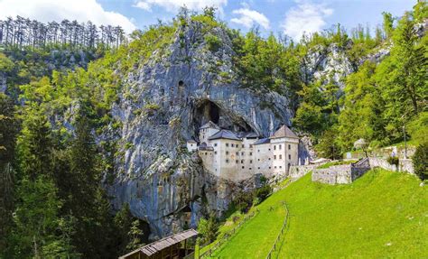 The ultimate guide to Postojna Cave and Predjama Castle | TouristSecrets