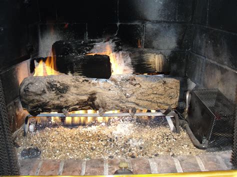 Problems with gas log fireplaces | HomesMSP | Real Estate Minneapolis