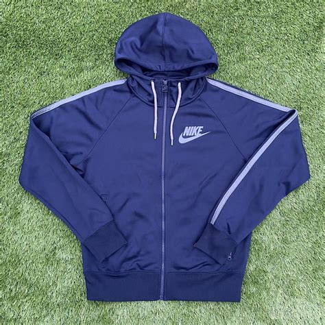 Nike Men's Navy Hoodie | Depop