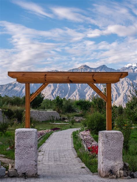 Lchang Nang: An eco-conscious luxury retreat in the Nubra Valley ...