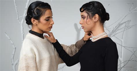 Sparkle and Shine: Unveiling 5 Must-Have Jewelry Pieces