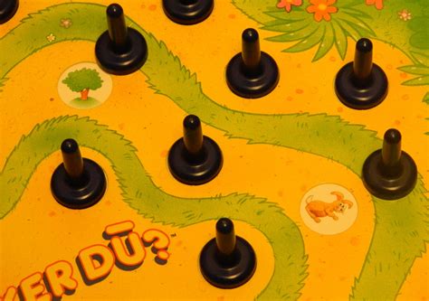 Husker Du? Board Game Review and Instructions | Geeky Hobbies