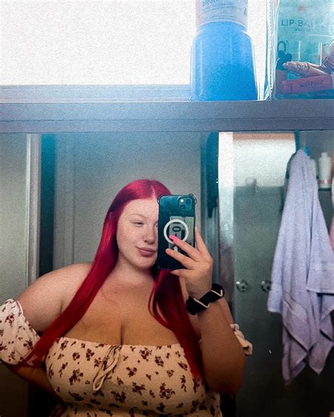 Sarah Marie (@sez_marieee3) • Instagram photos and videos