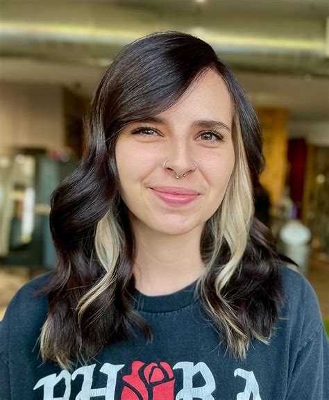 33 Black Hair with Highlights Ideas for Every Skin Tone - Hood MWR