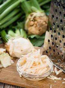bagna cauda vegetariana insalata di sedano rapa l olio di noci e le sue ricette bagna cauda vegetariana insalata di sedano rapa l olio di noci e le sue ricette