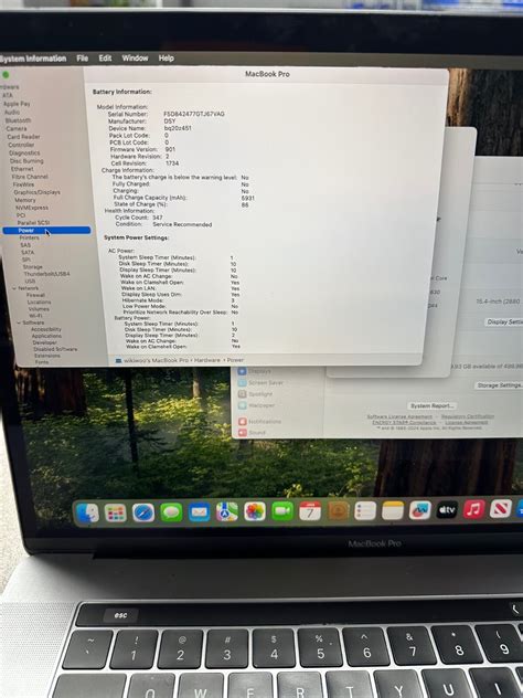 2018 Apple MacBook Pro 15" Touch Bar i7 2.6ghz- BATTERY, LCD SPOTS, BAD ...